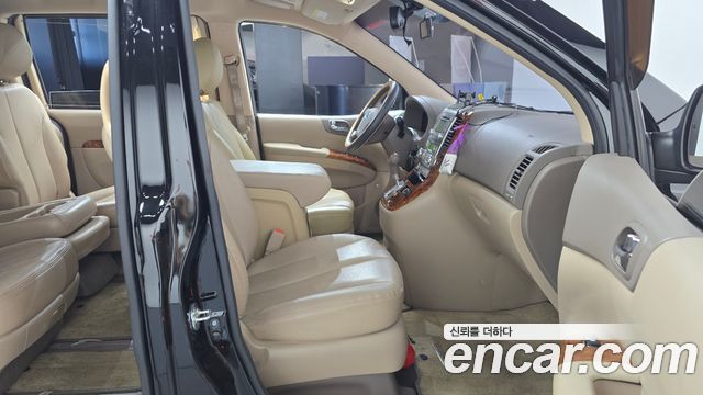 Kia Carnival R Grand Carnival HI Limousine GLX Premium 2014 — фото 26