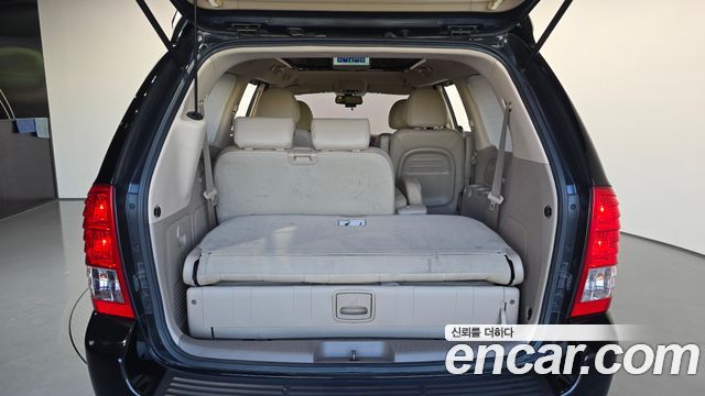 Kia Carnival R Grand Carnival HI Limousine GLX Premium 2014 — фото 32
