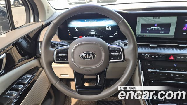 Kia Carnival (IV) Gasoline 7-seater Limousine(Special vehicle) 2021 — фото 10