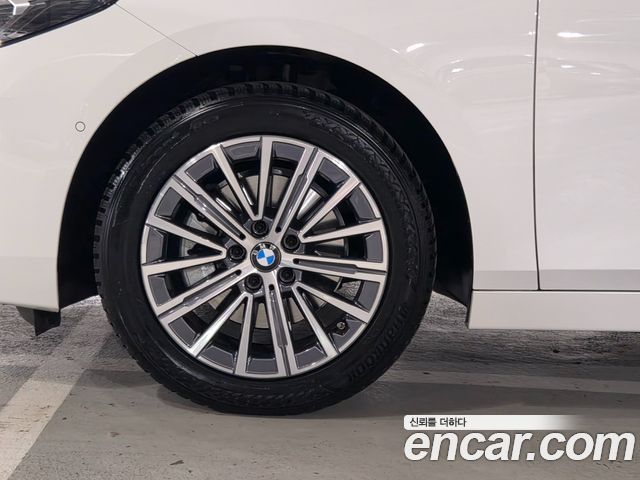 BMW 2 Series Active Tourer (U06) 220i Luxury 2025 — фото 5