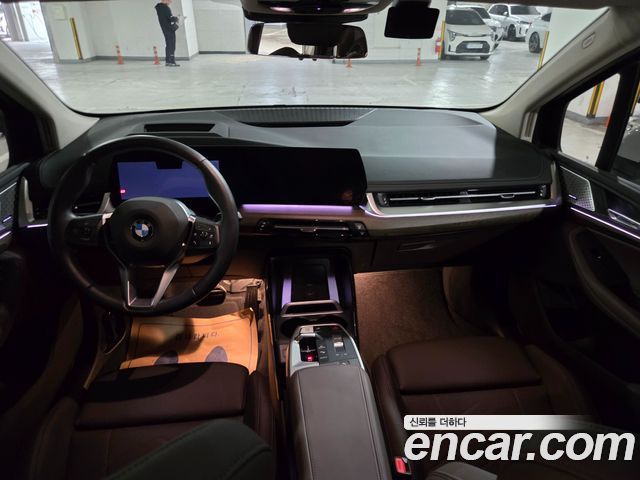 BMW 2 Series Active Tourer (U06) 220i Luxury 2025 — фото 8