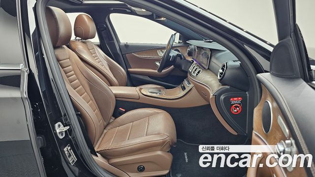 Mercedes-Benz E-Class (W213) E250 Exclusive 2021 — фото 11