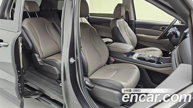Kia Carnival (IV) Diesel 9-Seater Prestige 2025 — фото 11