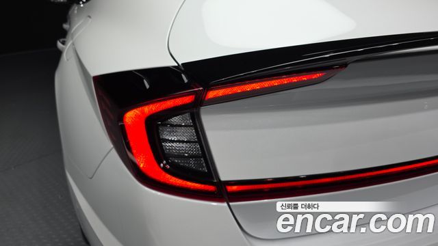 Hyundai Sonata (DN8) 2.0 Inspiration 2020 — фото 23