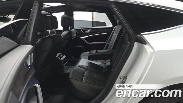 Audi A7 (4K) 55 TFSI Quattro Premium 2020 — фото 12