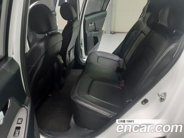 Kia Sportage R Diesel 2WD TLX High-Deluxe 2012 — фото 16
