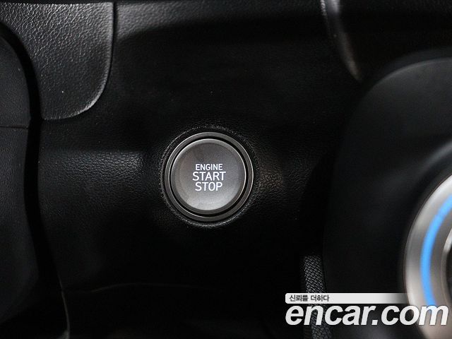 Hyundai Casper The Essential Light 2024 — фото 15
