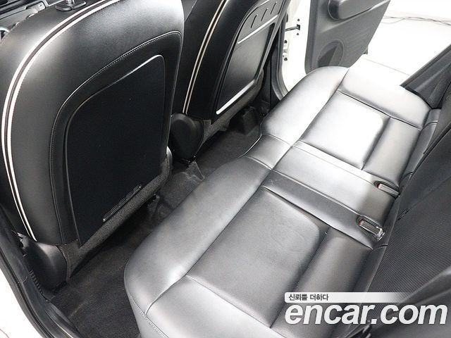 Hyundai Casper The Essential Light 2024 — фото 21