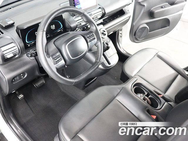 Hyundai Casper The Essential Light 2024 — фото 22