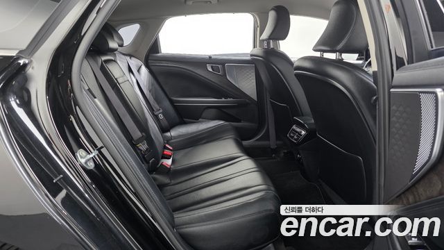 Kia K8 2.5 Gasoline 2WD Noblesse 2022 — фото 11