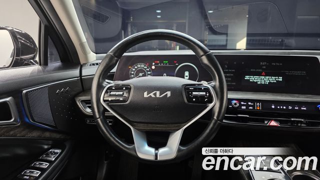 Kia K8 2.5 Gasoline 2WD Noblesse 2022 — фото 14