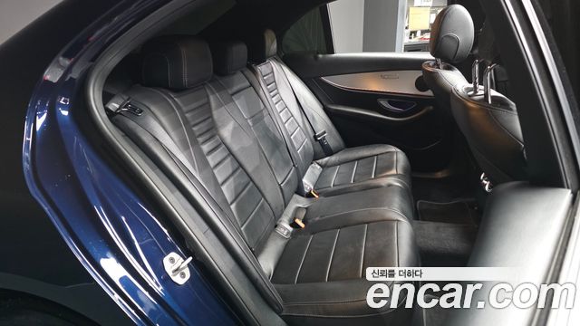 Mercedes-Benz E-Class (W213) E250 Avantgarde 2021 — фото 12