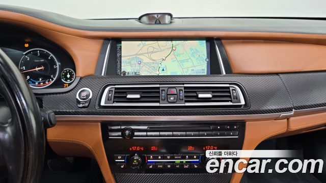 BMW 7 Series (F01) 750Ld xDrive Individual 2015 — фото 14