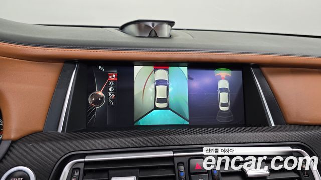 BMW 7 Series (F01) 750Ld xDrive Individual 2015 — фото 15