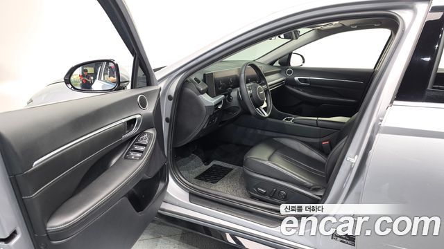 Hyundai Sonata The Edge (DN8) 2.0 LPG(Taxi) Mobility 2025 — фото 10