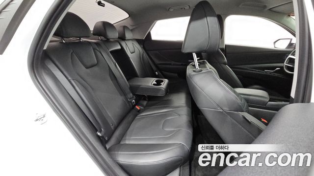 Hyundai Avante (CN7) 1.6 Inspiration 2023 — фото 11