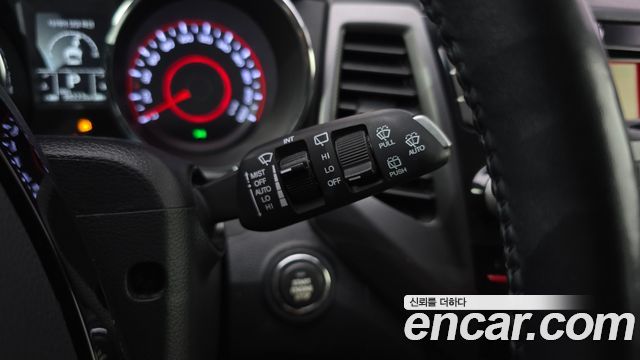 KG Mobility (SsangYong) Tivoli Diesel LX 2WD 2017 — фото 16