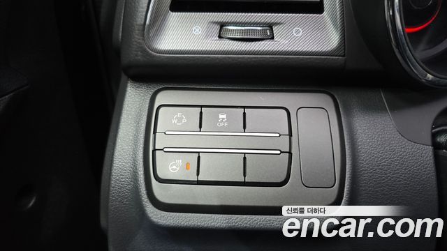 KG Mobility (SsangYong) Tivoli Diesel LX 2WD 2017 — фото 18