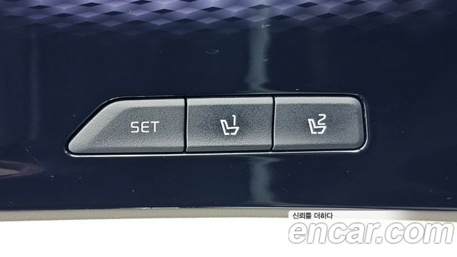 Kia Carnival (IV) Gasoline 9-Seater Hi-Limousine Signature 2023 — фото 15