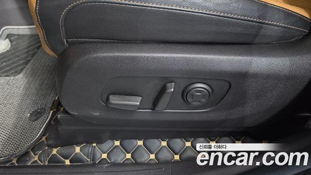 Kia Carnival (IV) Diesel 9-Seater Noblesse 2023 — фото 31