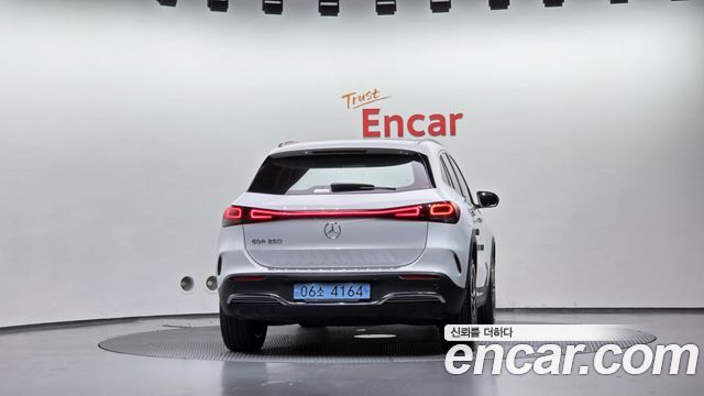 Mercedes-Benz EQA (H243) EQA250 AMG Line 2023 — фото 4