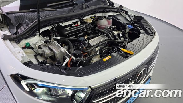Mercedes-Benz EQA (H243) EQA250 AMG Line 2023 — фото 6