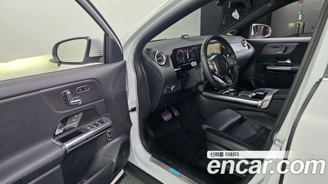 Mercedes-Benz EQA (H243) EQA250 AMG Line 2023 — фото 10