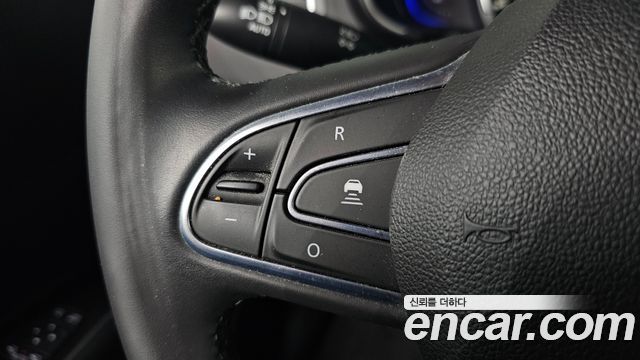 Renault Korea QM6 2.0 GDe PREMIERE 2WD 2021 — фото 29