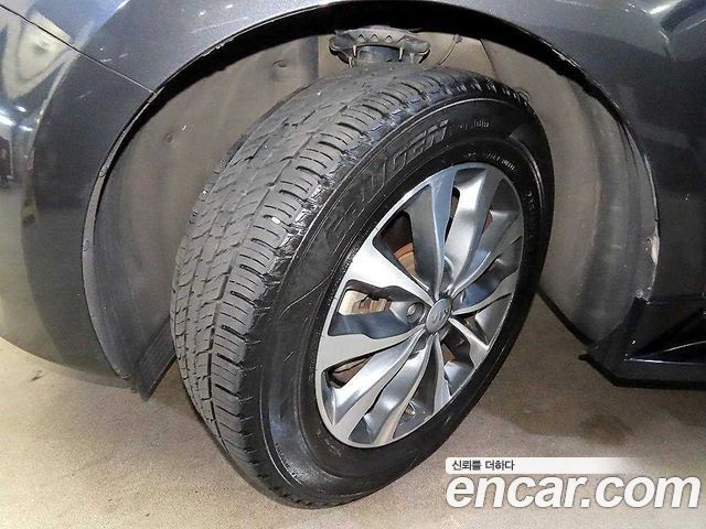 Kia Carnival 11-seater Prestige 2016 — фото 24
