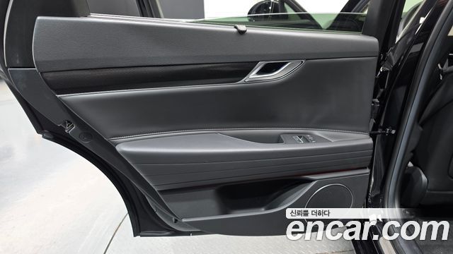 Genesis G80 (RG3) Gasoline 2.5 Turbo 2WD 2025 — фото 25
