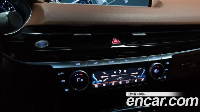 Genesis G80 (RG3) Gasoline 2.5 Turbo 2WD 2022 — фото 19