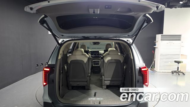 Kia Carnival (IV) Gasoline 9-Seater Signature 2025 — фото 20