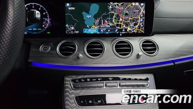 Mercedes-Benz E-Class (W213) E350 4MATIC AMG Line 2023 — фото 14