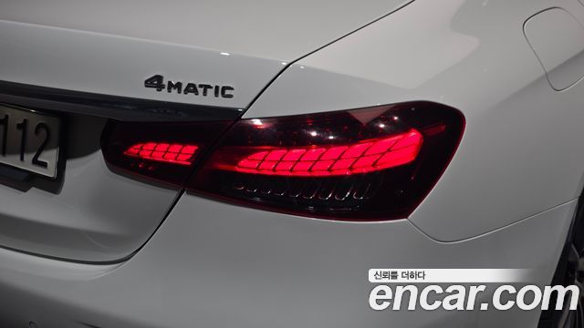 Mercedes-Benz E-Class (W213) E350 4MATIC AMG Line 2023 — фото 23