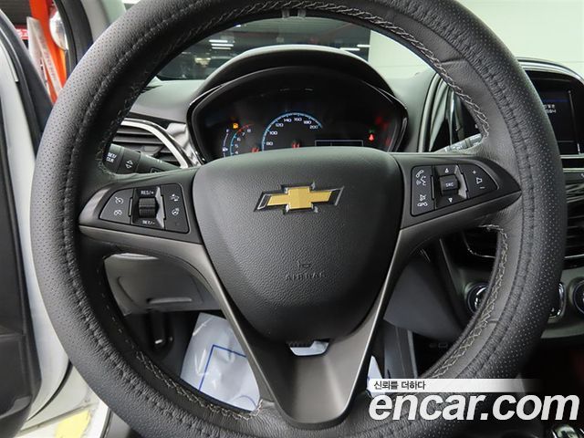 Chevrolet Spark Premier 2022 — фото 8