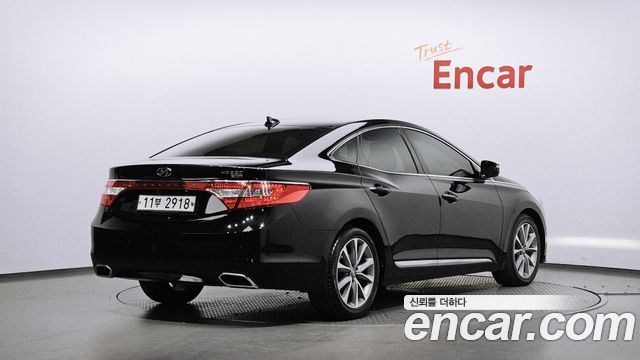 Hyundai Grandeur (HG) HG220 Diesel Premium 2016 — фото 2