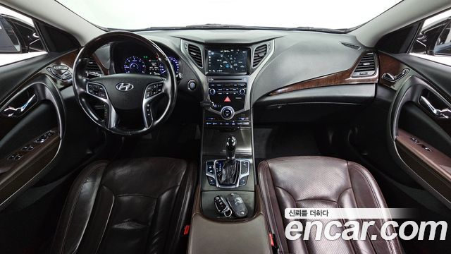 Hyundai Grandeur (HG) HG220 Diesel Premium 2016 — фото 7