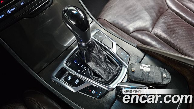 Hyundai Grandeur (HG) HG220 Diesel Premium 2016 — фото 9