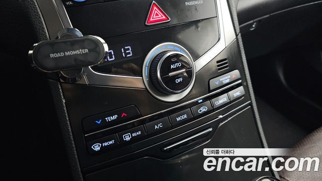 Hyundai Grandeur (HG) HG220 Diesel Premium 2016 — фото 15