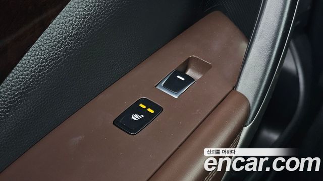 Hyundai Grandeur (HG) HG220 Diesel Premium 2016 — фото 18
