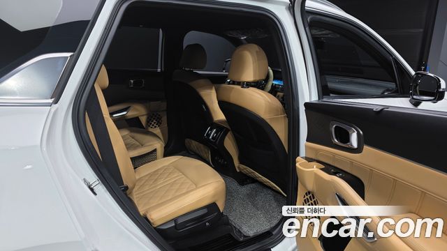 Kia Sorento (IV) HEV 1.6 2WD Signature 2023 — фото 12
