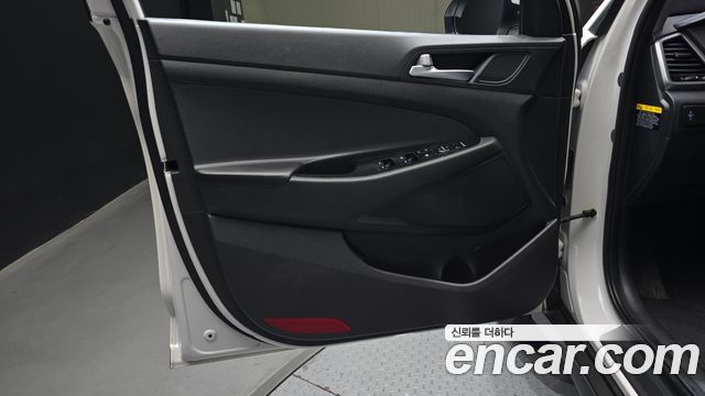 Hyundai Tucson Diesel 1.7 2WD Modern 2016 — фото 24