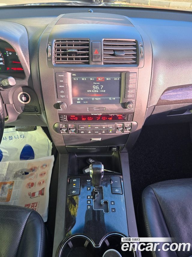 Kia Mohave 4WD KV 300 2015 — фото 9