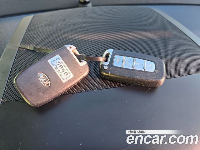 Kia Mohave 4WD KV 300 2015 — фото 19