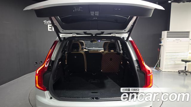 Volvo XC90 (II) B6 Ultimate Bright 2024 — фото 20
