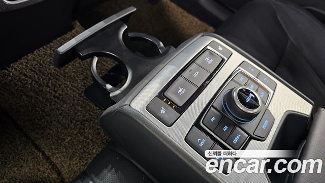 Genesis G80 3.3 GDI AWD Luxury 2017 — фото 18