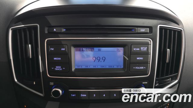 Hyundai Grand Starex 5-Seater VAN Smart 2017 — фото 16