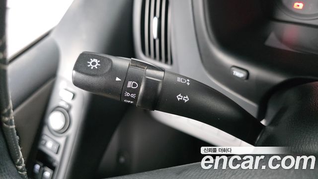 Hyundai Grand Starex 5-Seater VAN Smart 2017 — фото 30