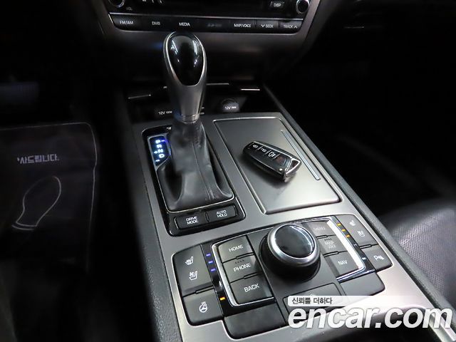 Hyundai Genesis (DH) G330 Premium AWD 2016 — фото 18