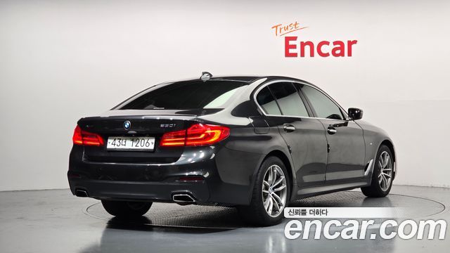BMW 5 Series (G30) 530i xDrive M Sport Package Plus 2018 — фото 2